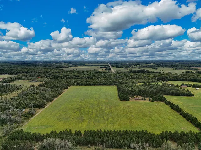 $295,000 | 17279 284th Street, Sebeka, MN 56477