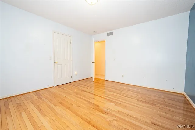 $465,000 | 31 Azure Pine Court, Amherst, NY 14228