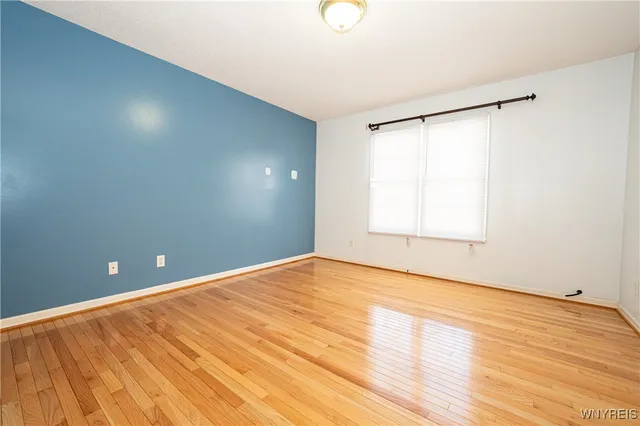 $465,000 | 31 Azure Pine Court, Amherst, NY 14228