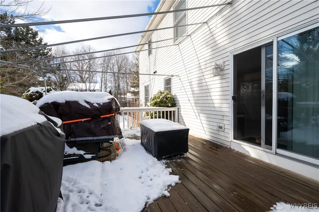 $465,000 | 31 Azure Pine Court, Amherst, NY 14228