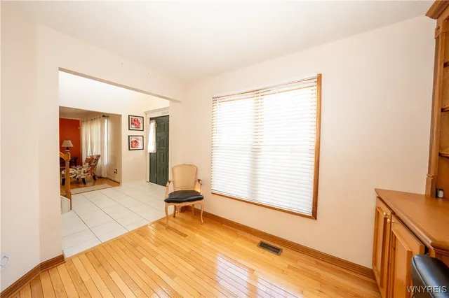 $465,000 | 31 Azure Pine Court, Amherst, NY 14228