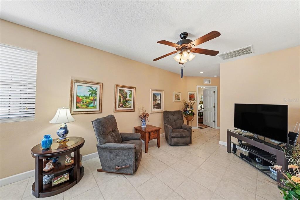 17511 Eagle Lane Lutz, FL 33558 - Photo 12 of 30