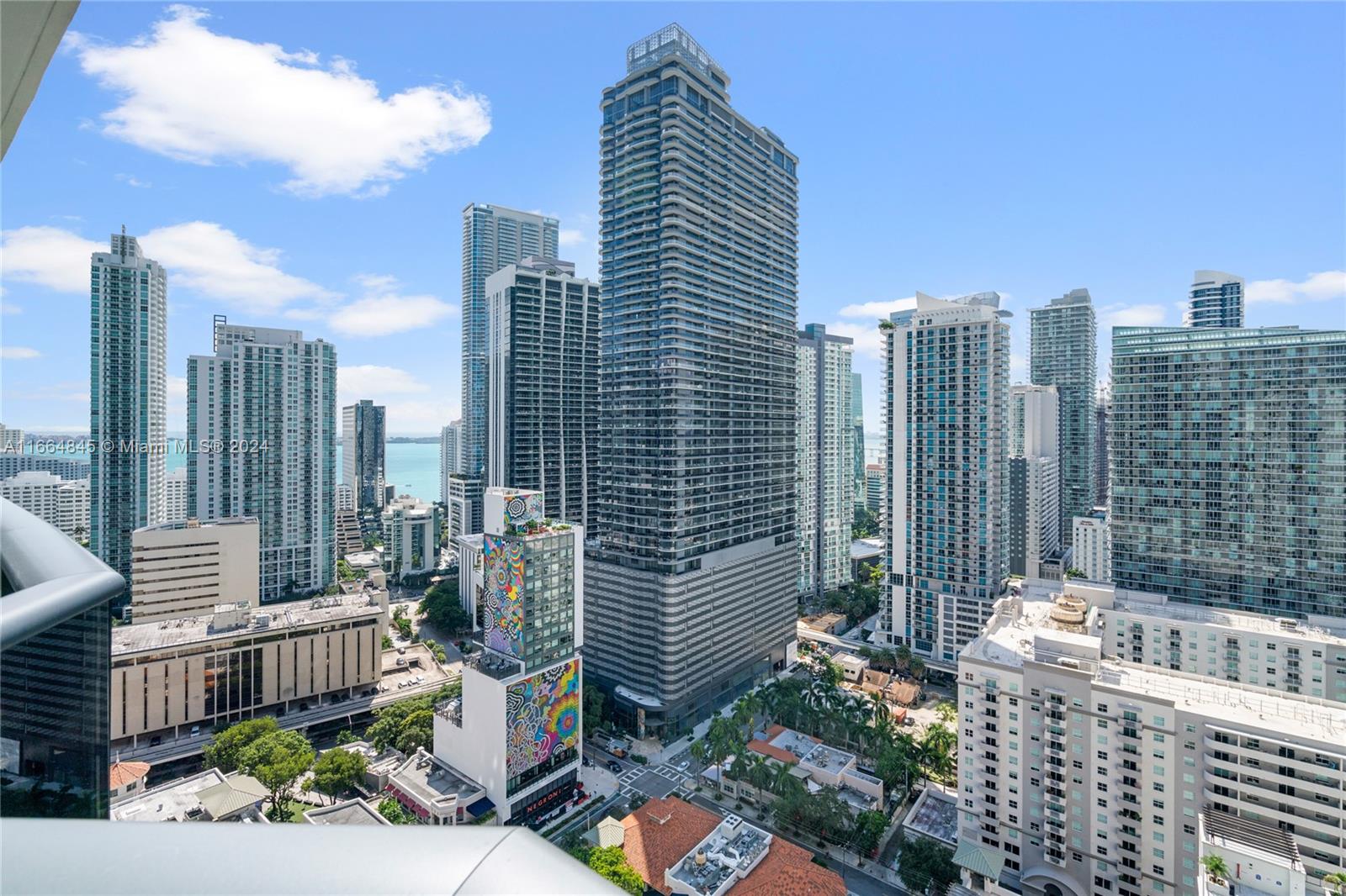 55 Southwest 9th Street, Unit 2804 Miami, FL 33130 - Photo 19 of 25 Gallery Image 19