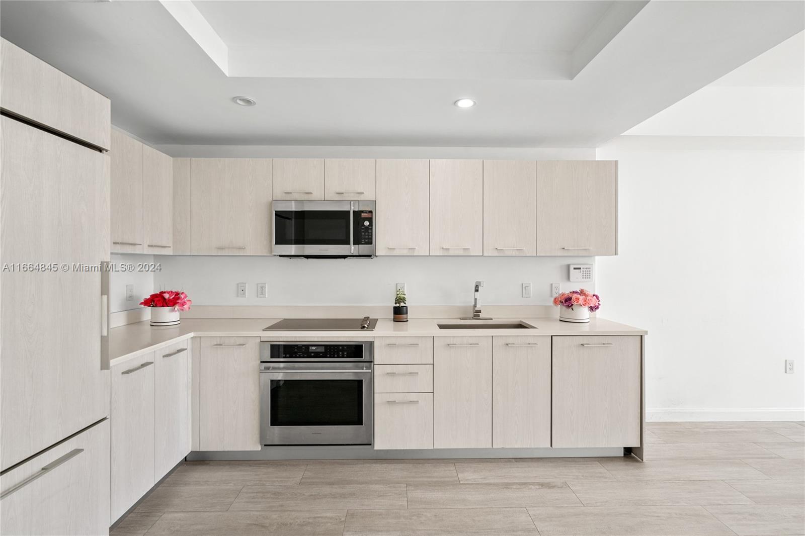 55 Southwest 9th Street, Unit 2804 Miami, FL 33130 - Photo 6 of 25 Gallery Image 6