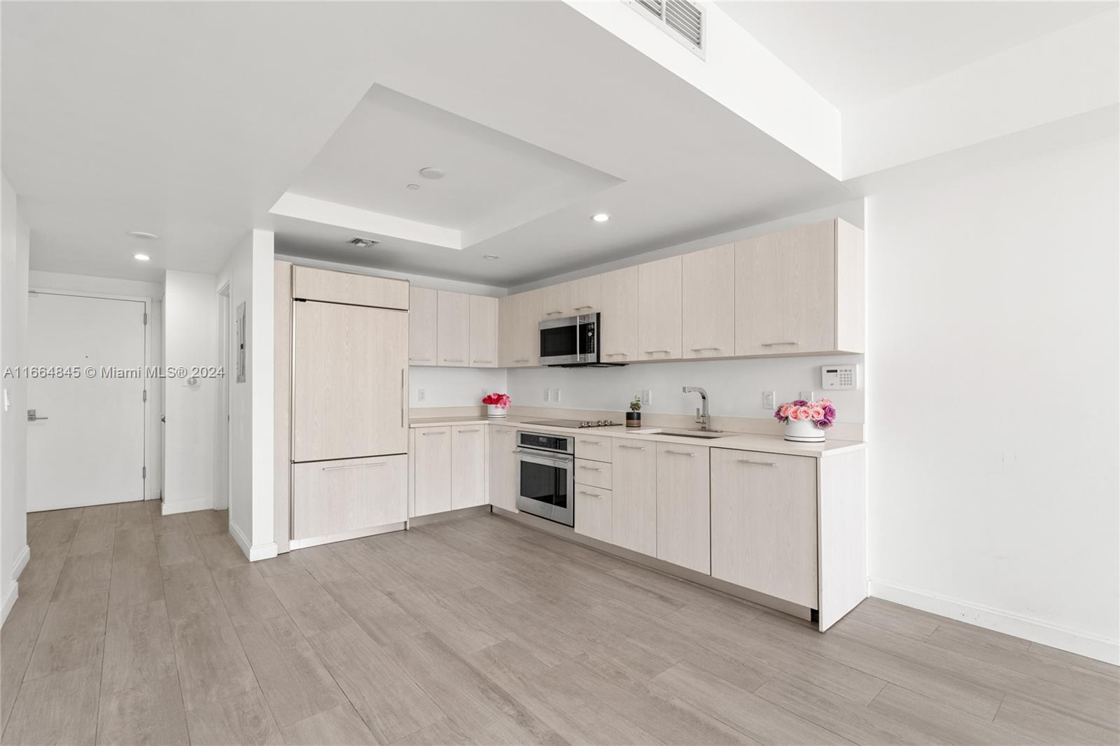 55 Southwest 9th Street, Unit 2804 Miami, FL 33130 - Photo 8 of 25 Gallery Image 8