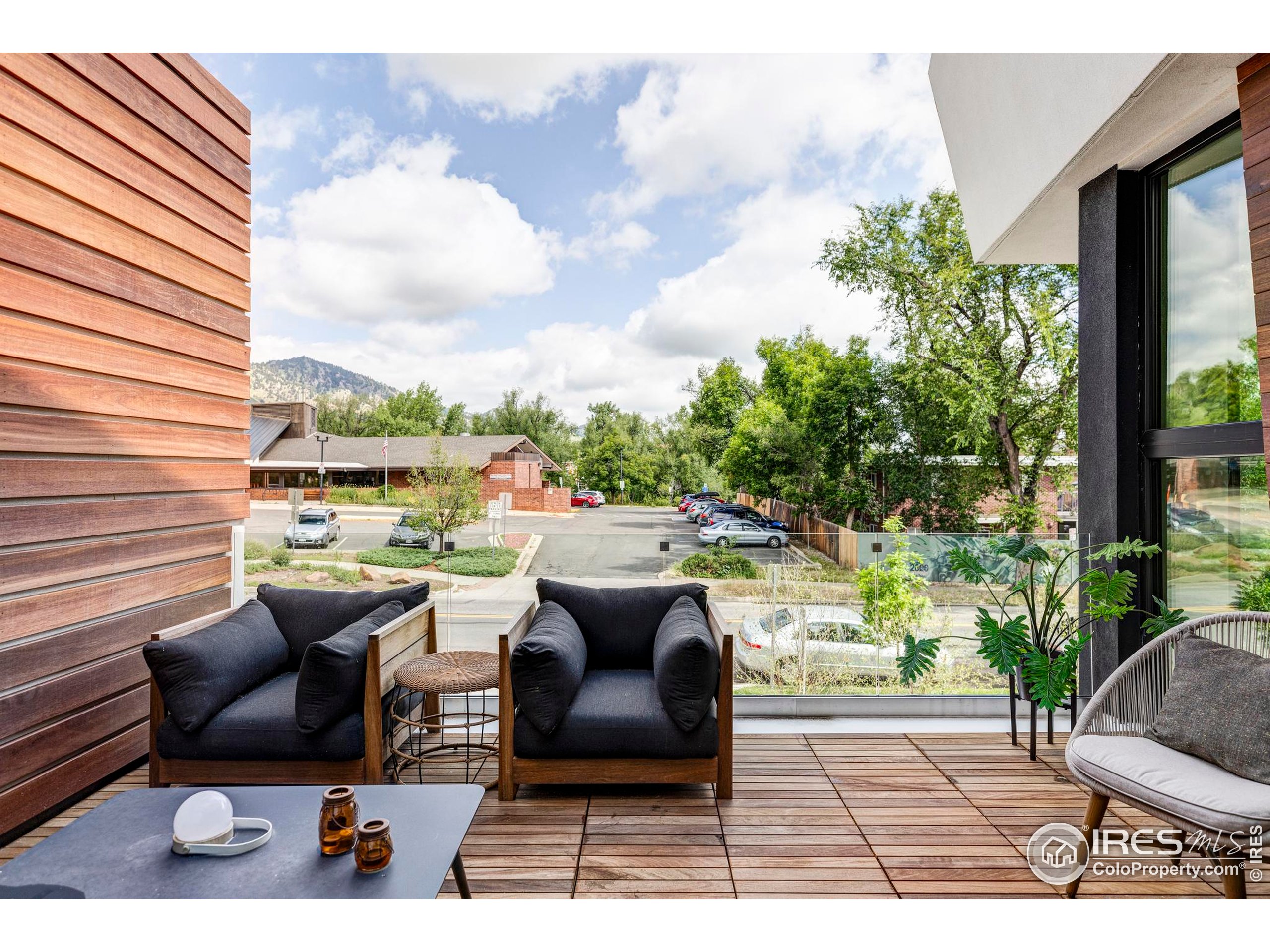 944 Arapahoe Avenue, Unit A Boulder, CO 80302 - Photo 21 of 36 a view of balcony with furniture