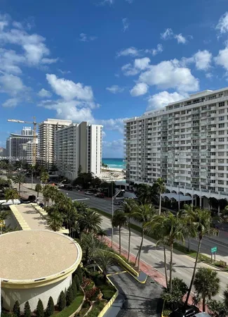 a picture of a city view