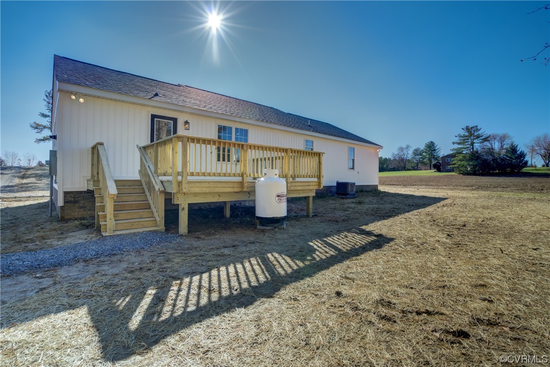 0 Lincoln Road Hanover, VA 23069 - Photo 33 of 36 a view of a house with backyard and sitting area