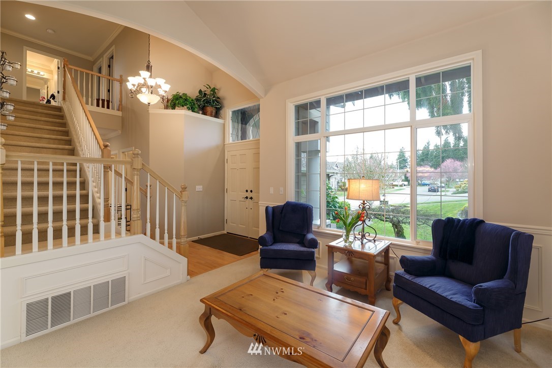 2726 202nd Street Southeast Bothell, WA 98012 - Photo 2 of 28 Gallery Image 2