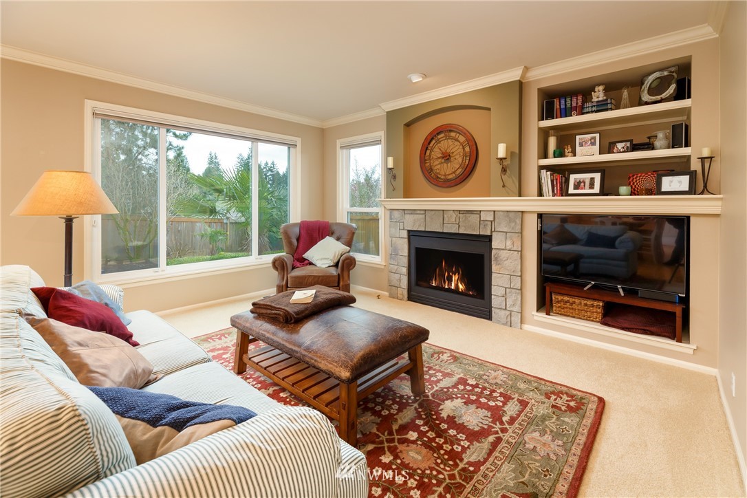 2726 202nd Street Southeast Bothell, WA 98012 - Photo 11 of 28 Gallery Image 11