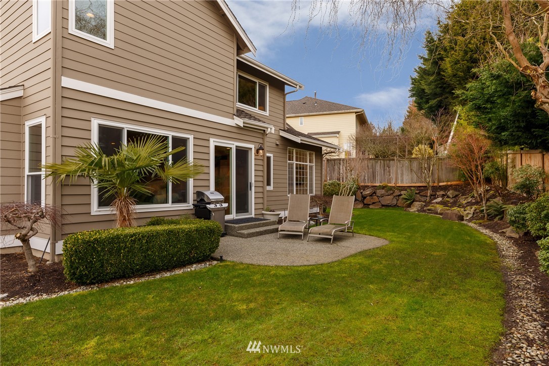 2726 202nd Street Southeast Bothell, WA 98012 - Photo 25 of 28 Gallery Image 25