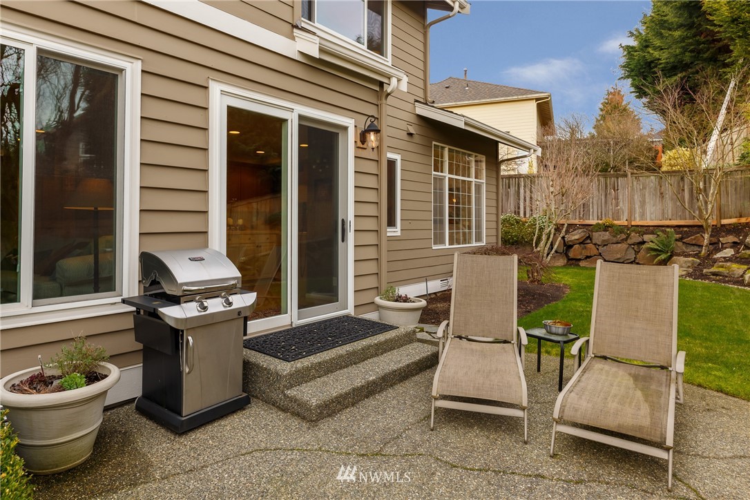 2726 202nd Street Southeast Bothell, WA 98012 - Photo 26 of 28 Gallery Image 26