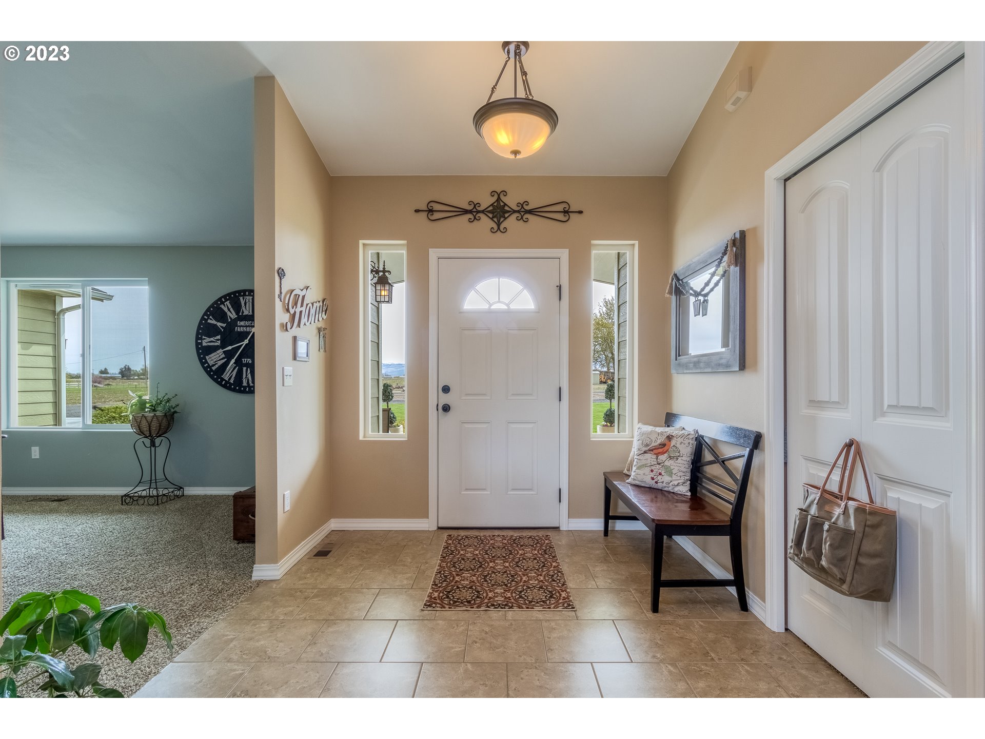 52794 Appleton Road Milton Freewater, OR 97862 - Photo 2 of 35 a view interior of a house and livingroom with furniture
