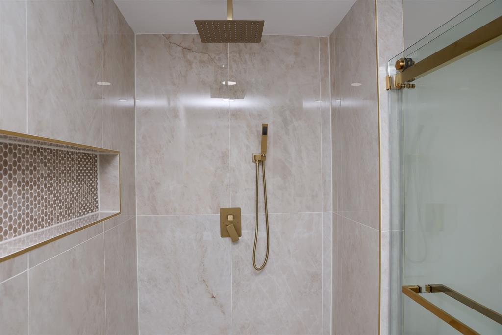 6508 Ember Court Plano, TX 75023 - Photo 15 of 38 Spacious walk-in shower