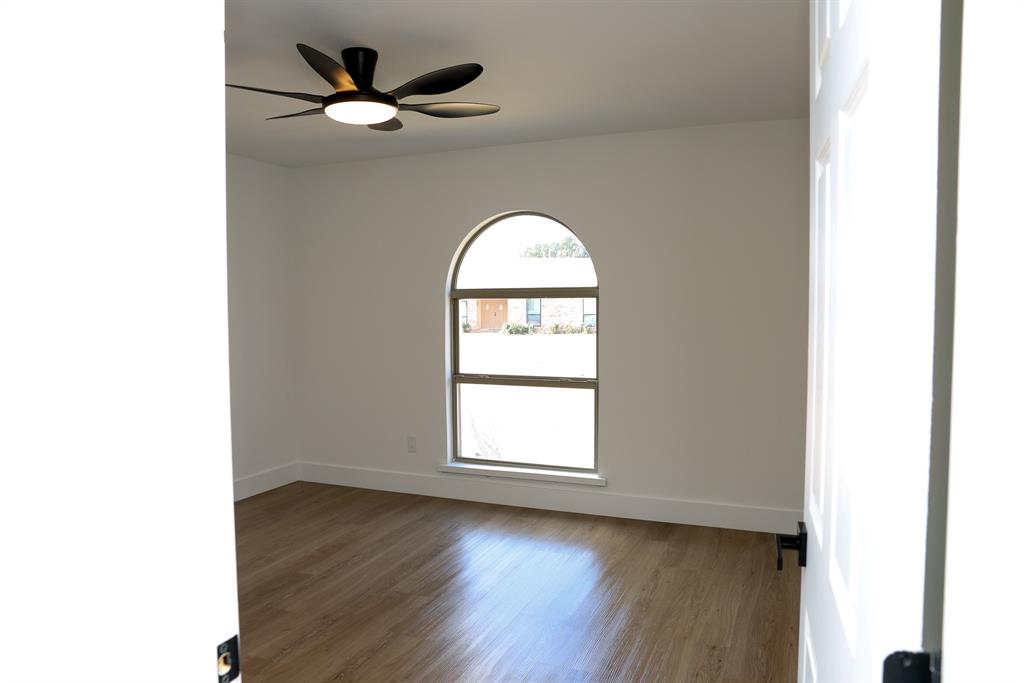 6508 Ember Court Plano, TX 75023 - Photo 21 of 38 2nd Bedroom