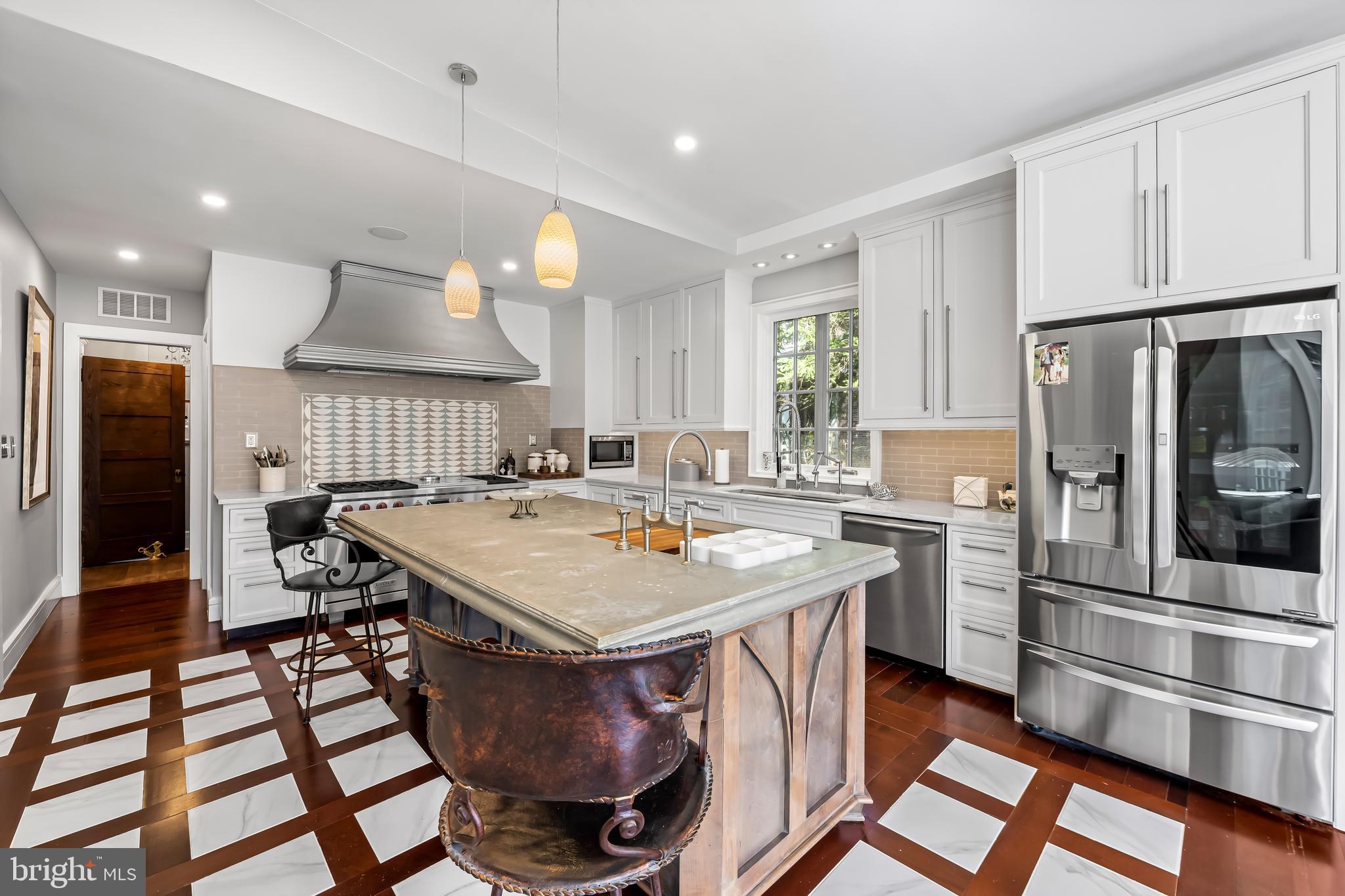 4503 Roland Avenue Baltimore, MD 21210 - Photo 25 of 77 Gallery Image 25