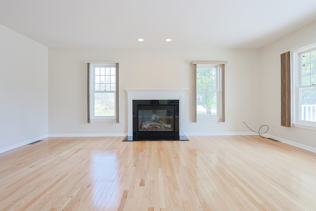 75 Sunflower Drive Raynham, MA 02767 - Photo 13 of 35