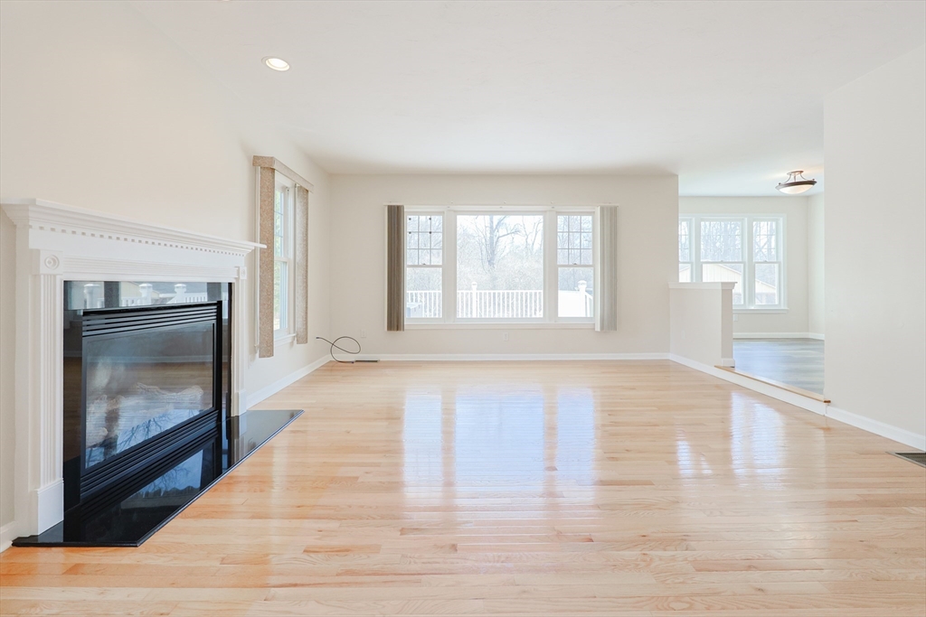 75 Sunflower Drive Raynham, MA 02767 - Photo 14 of 35