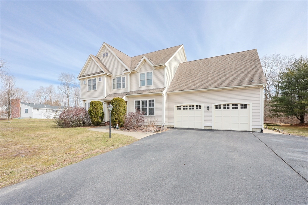 75 Sunflower Drive Raynham, MA 02767 - Photo 2 of 35