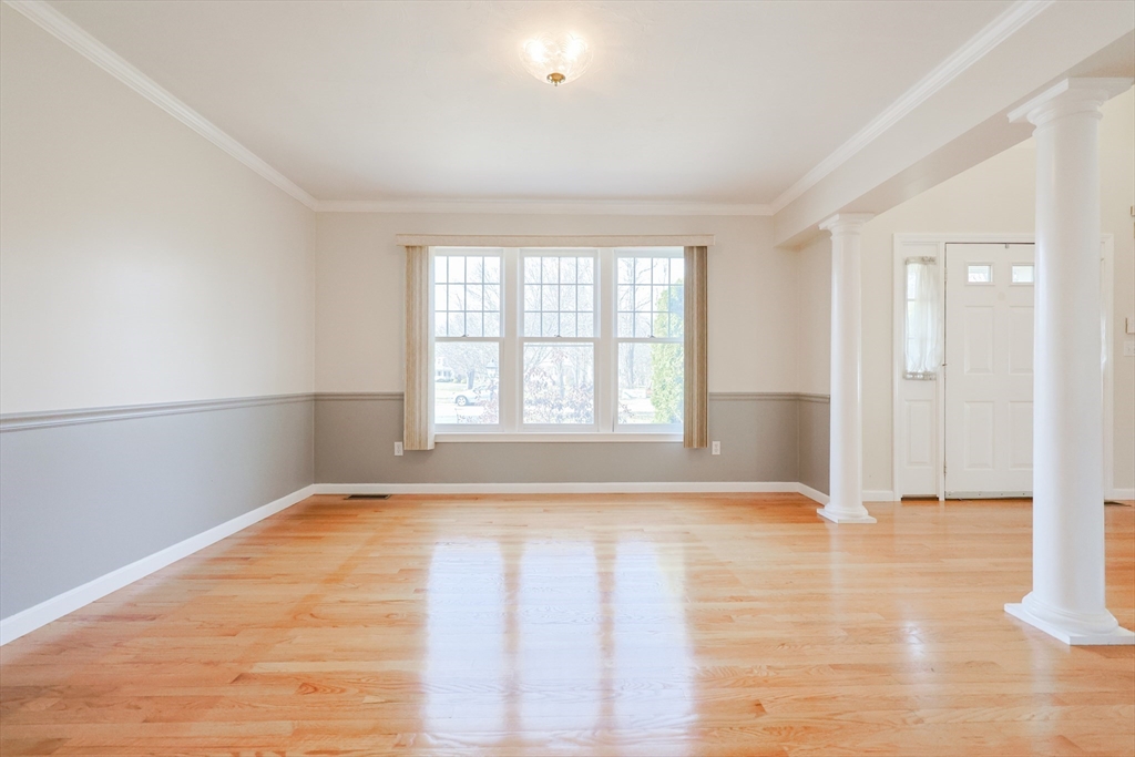 75 Sunflower Drive Raynham, MA 02767 - Photo 6 of 35