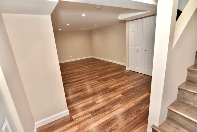 $350,000 | 700 Lakeside Cir Drive, Wheeling, IL 60090