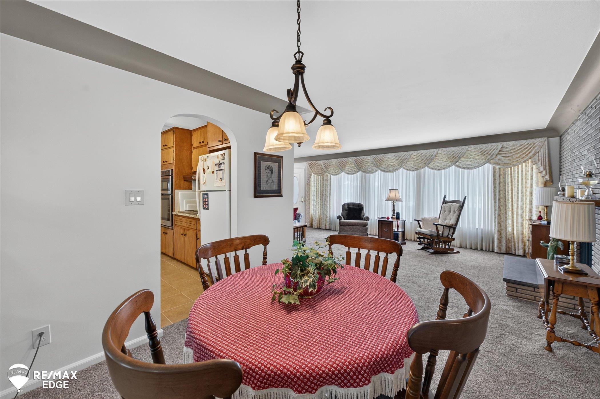 10048 East Coldwater Road Davison, MI 48423 - Photo 7 of 31
