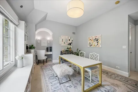 $2,485,000 | 605 Skokie Lane South, Glencoe, IL 60022