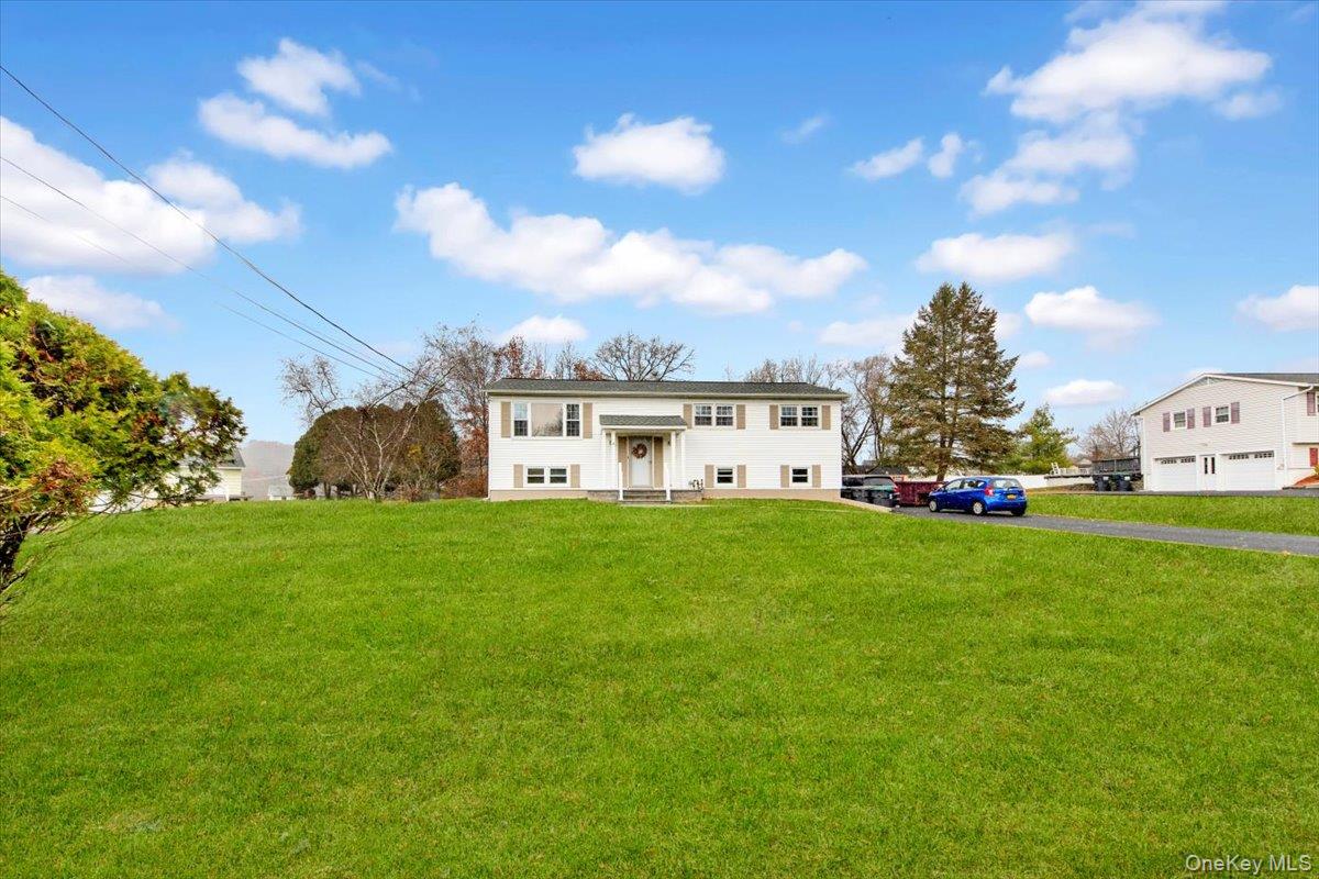 10 Scott Drive Middletown, NY 10941 - Photo 3 of 33 a view of a house with a big yard