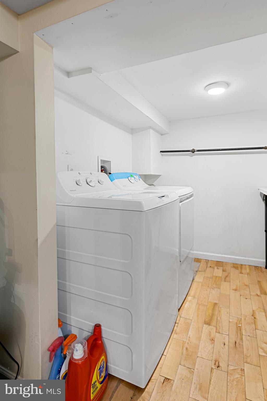 6 North Ellamont Street Baltimore, MD 21229 - Photo 14 of 16 Full Laundry room