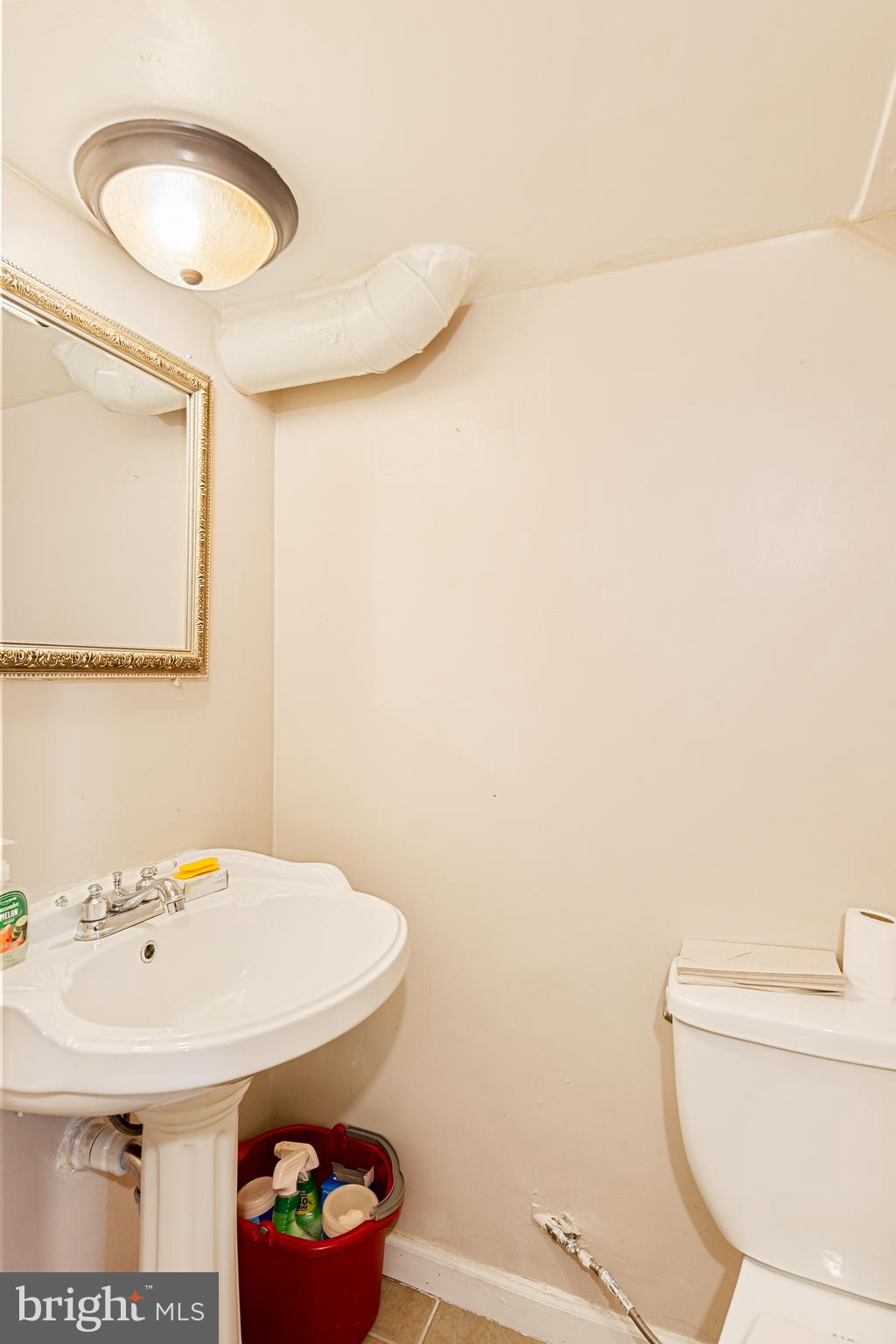 6 North Ellamont Street Baltimore, MD 21229 - Photo 15 of 16 Half Bath in basement