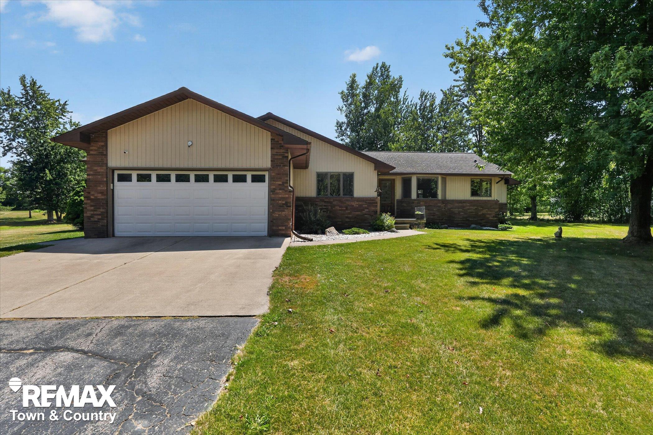 1070 North Morrish Road Flint, MI 48532 - Photo 1 of 76 Gallery Image 1