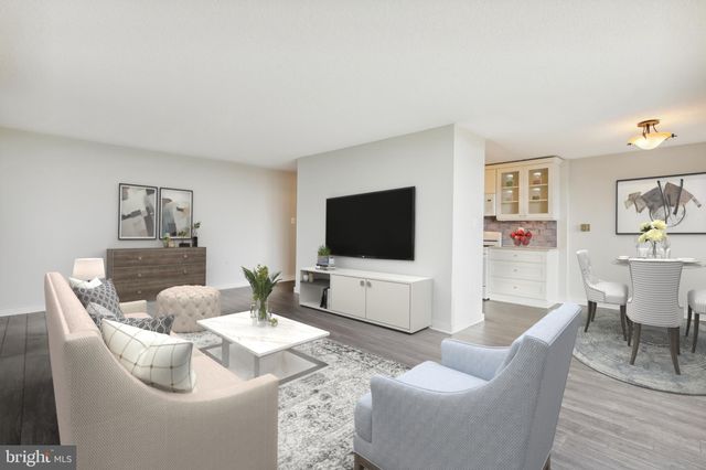 $228,000 | 2500 North Van Dorn Street, Unit 1506, Alexandria, VA 22302