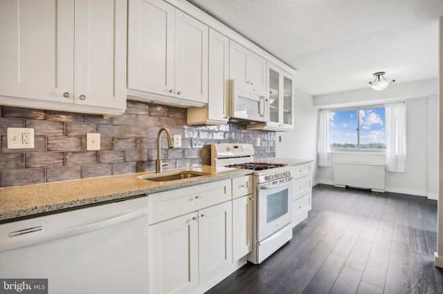 $228,000 | 2500 North Van Dorn Street, Unit 1506, Alexandria, VA 22302