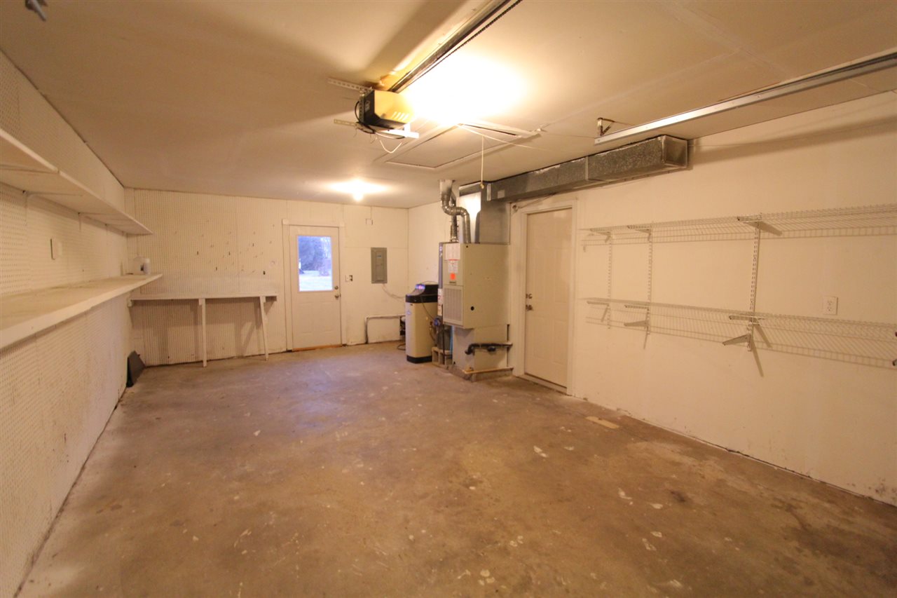 1800 North Labrador Road Monticello, IN 47960 - Photo 16 of 19 Gallery Image 16