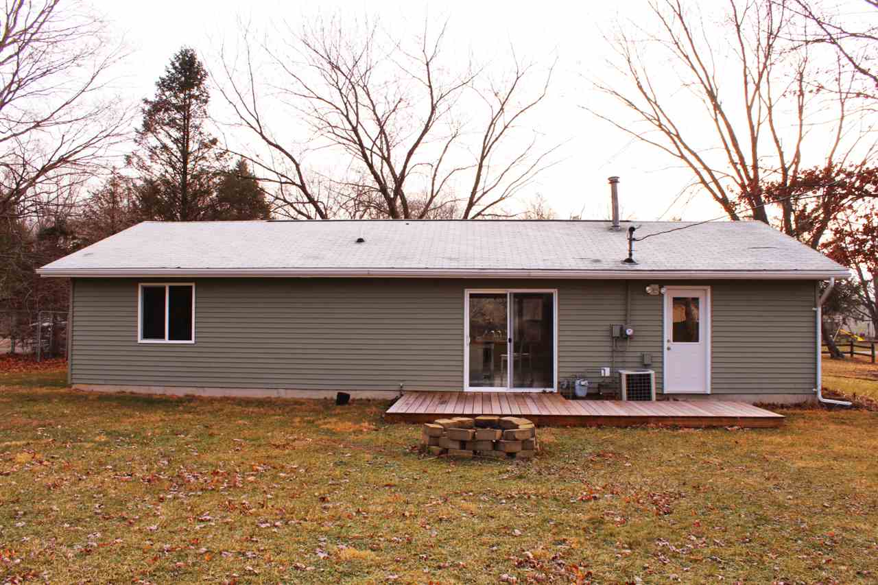 1800 North Labrador Road Monticello, IN 47960 - Photo 3 of 19 Gallery Image 3