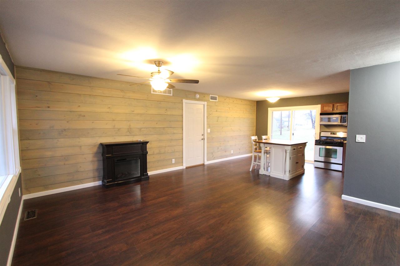 1800 North Labrador Road Monticello, IN 47960 - Photo 7 of 19 Gallery Image 7