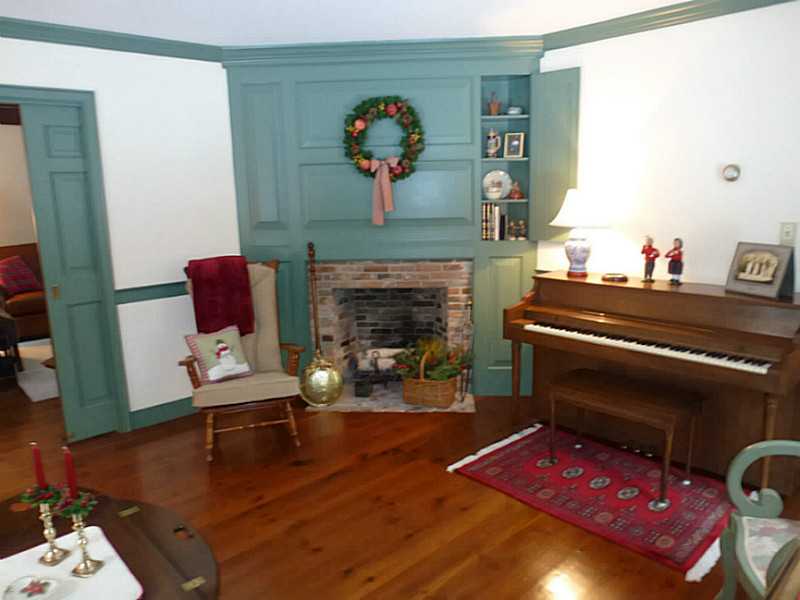 54 Rawson Road Cumberland, RI 02864 - Photo 7 of 22 Living Room.