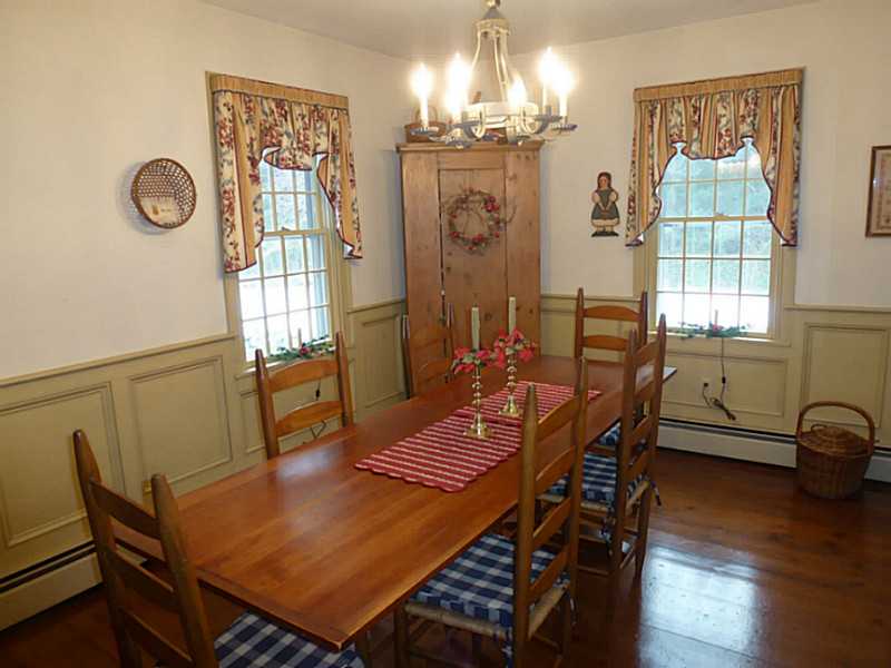 54 Rawson Road Cumberland, RI 02864 - Photo 9 of 22 Dining Room.