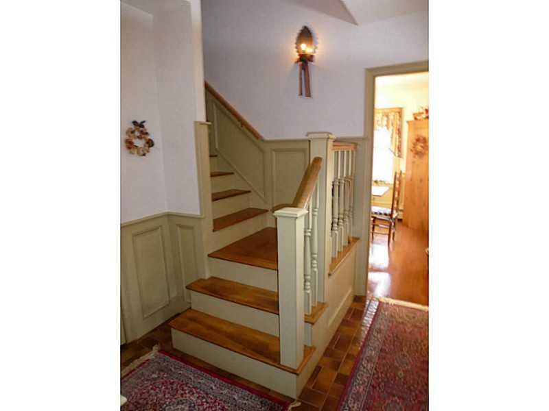 54 Rawson Road Cumberland, RI 02864 - Photo 10 of 22 Entry.