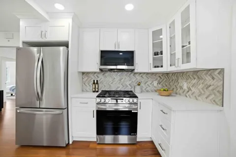 $2,499,000 | 552 Borregas Avenue, Sunnyvale, CA 94085