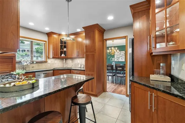 $599,900 | 2635 Fairgreen Drive, Pittsburgh, PA 15241