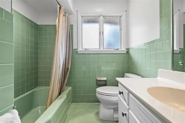 $599,900 | 2635 Fairgreen Drive, Pittsburgh, PA 15241