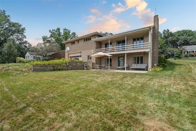 $599,900 | 2635 Fairgreen Drive, Pittsburgh, PA 15241