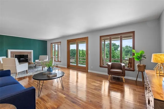 $599,900 | 2635 Fairgreen Drive, Pittsburgh, PA 15241