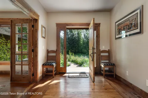 $2,595,000 | 10128 West 2000 South, Victor, ID 83455