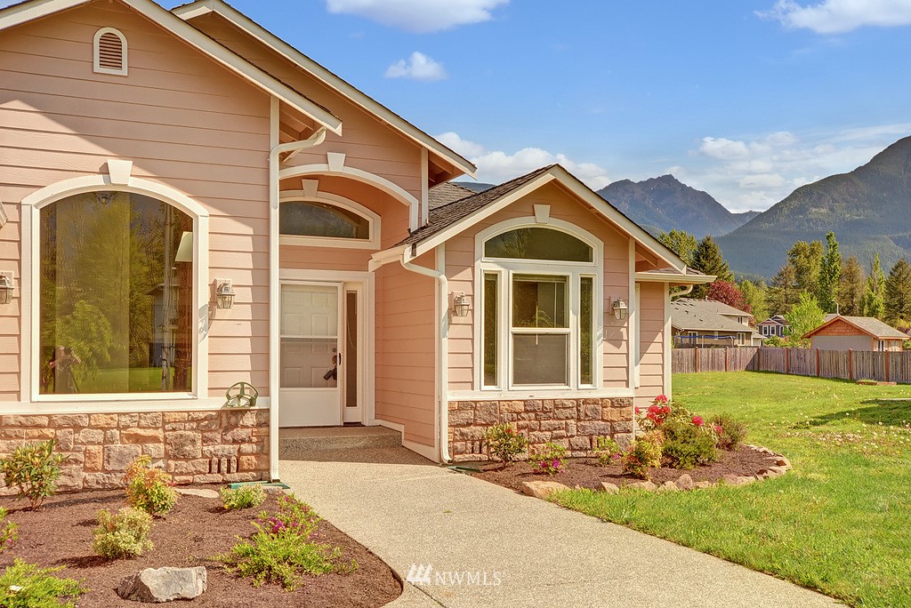 209 May Creek Road Gold Bar, WA 98251 - Photo 2 of 18 Gallery Image 2