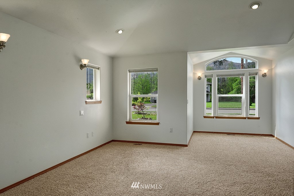 209 May Creek Road Gold Bar, WA 98251 - Photo 14 of 18 Gallery Image 14