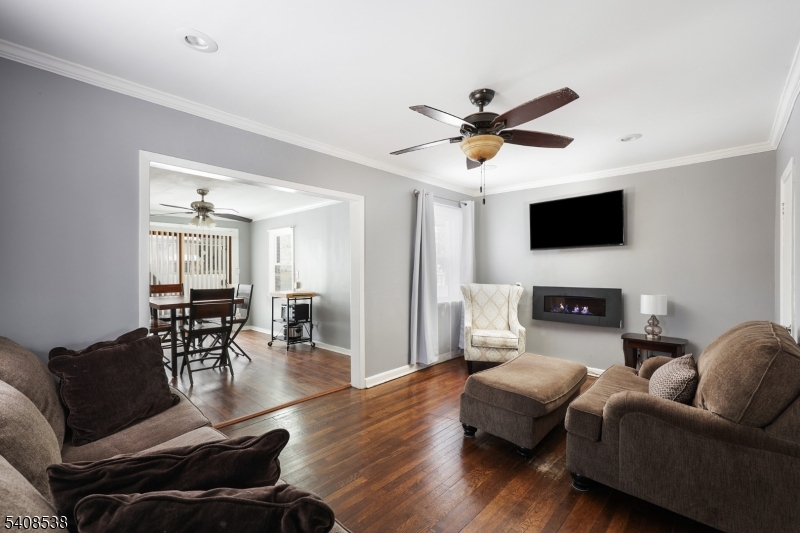 70 Everett Place Plainfield, NJ 07063 - Photo 8 of 27