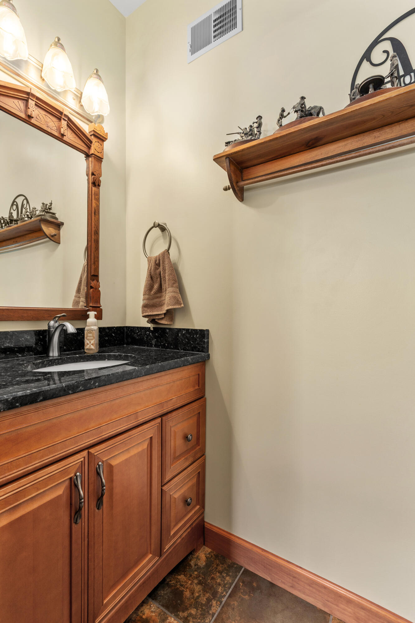 91 South 600 West Hebron, IN 46341 - Photo 12 of 27 1333x2000