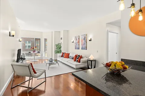 $1,178,000 | 17 Otis Street, Unit 205, Cambridge, MA 02141
